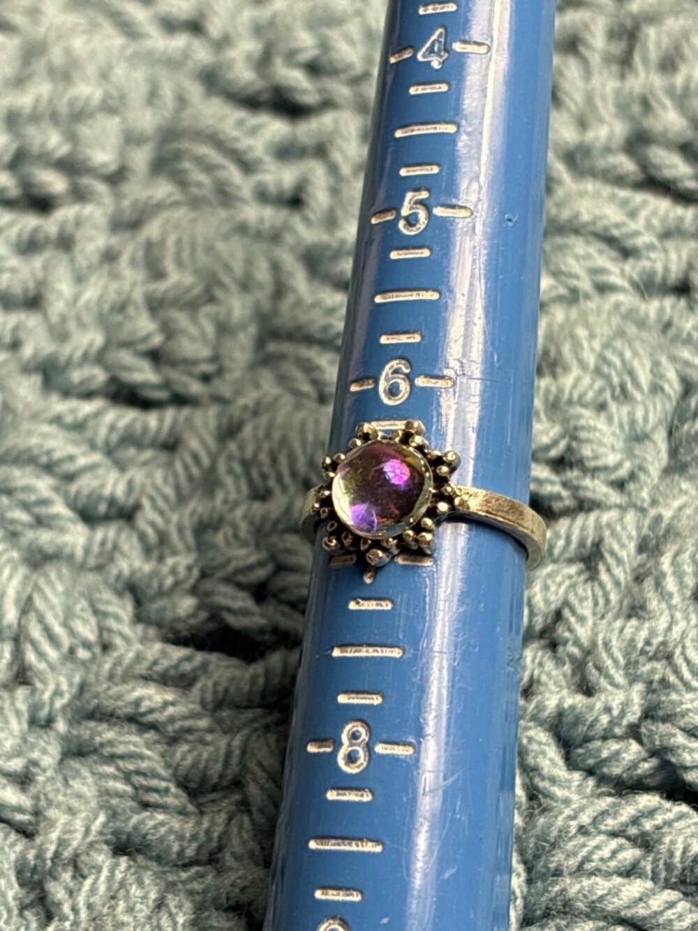 Silvertone Ring Size 6.5 Iridescent Cabochon